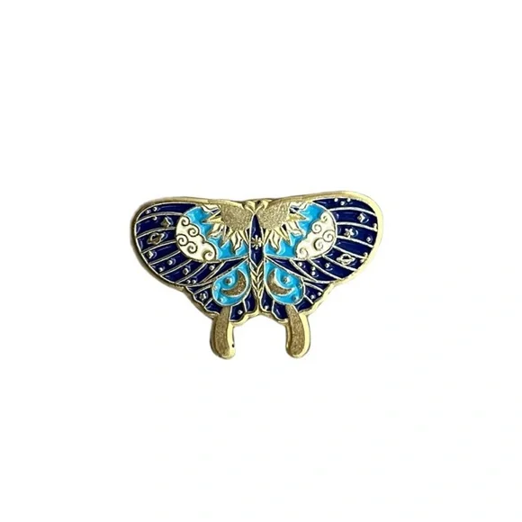 Moth Enamel Pin - Picture 1 of 3
